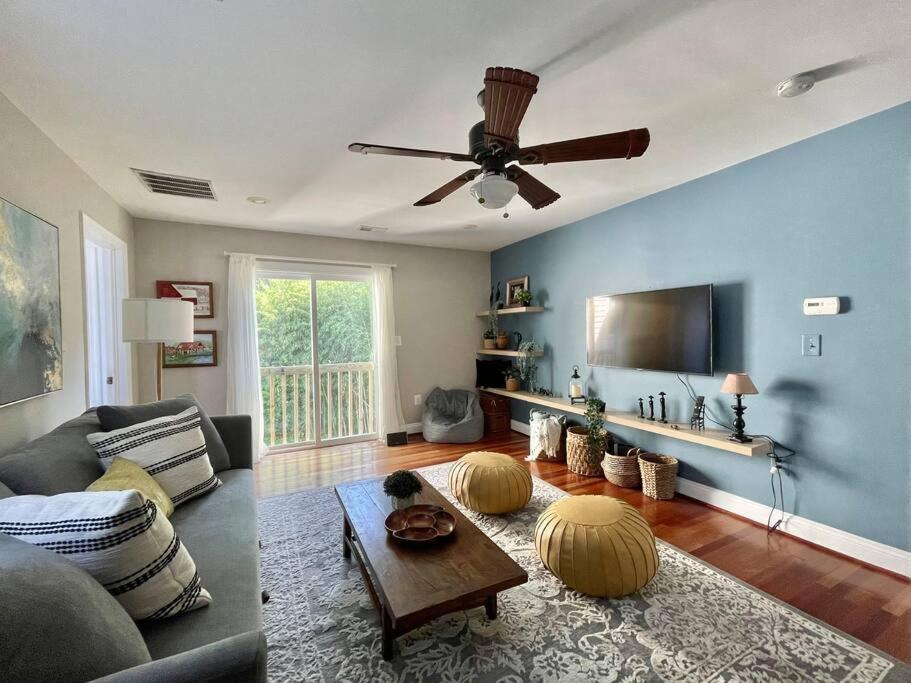Brand New, Cozy, Modern, One-Bedroom Apartment Falls Church Exterior foto